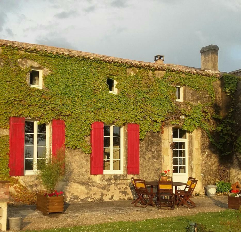 Villa Logis de Bois Roche  à Saint-Bonnet-sur-Gironde Extérieur photo